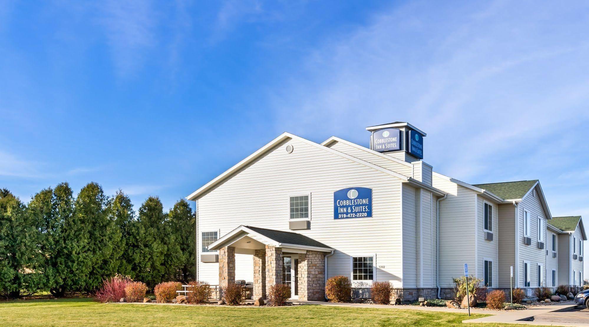 Cobblestone Inn & Suites - Vinton, Ia Экстерьер фото