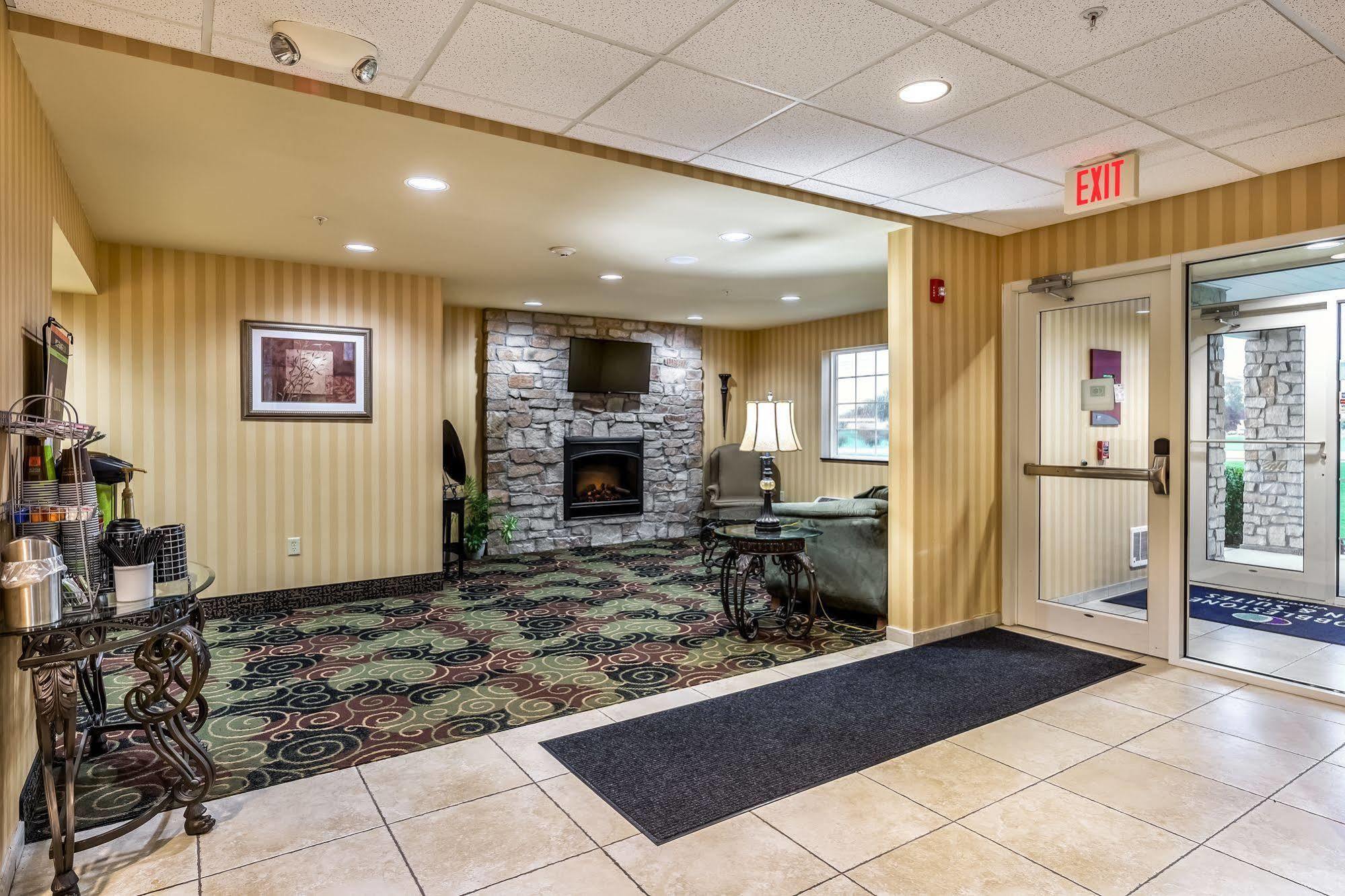 Cobblestone Inn & Suites - Vinton, Ia Экстерьер фото