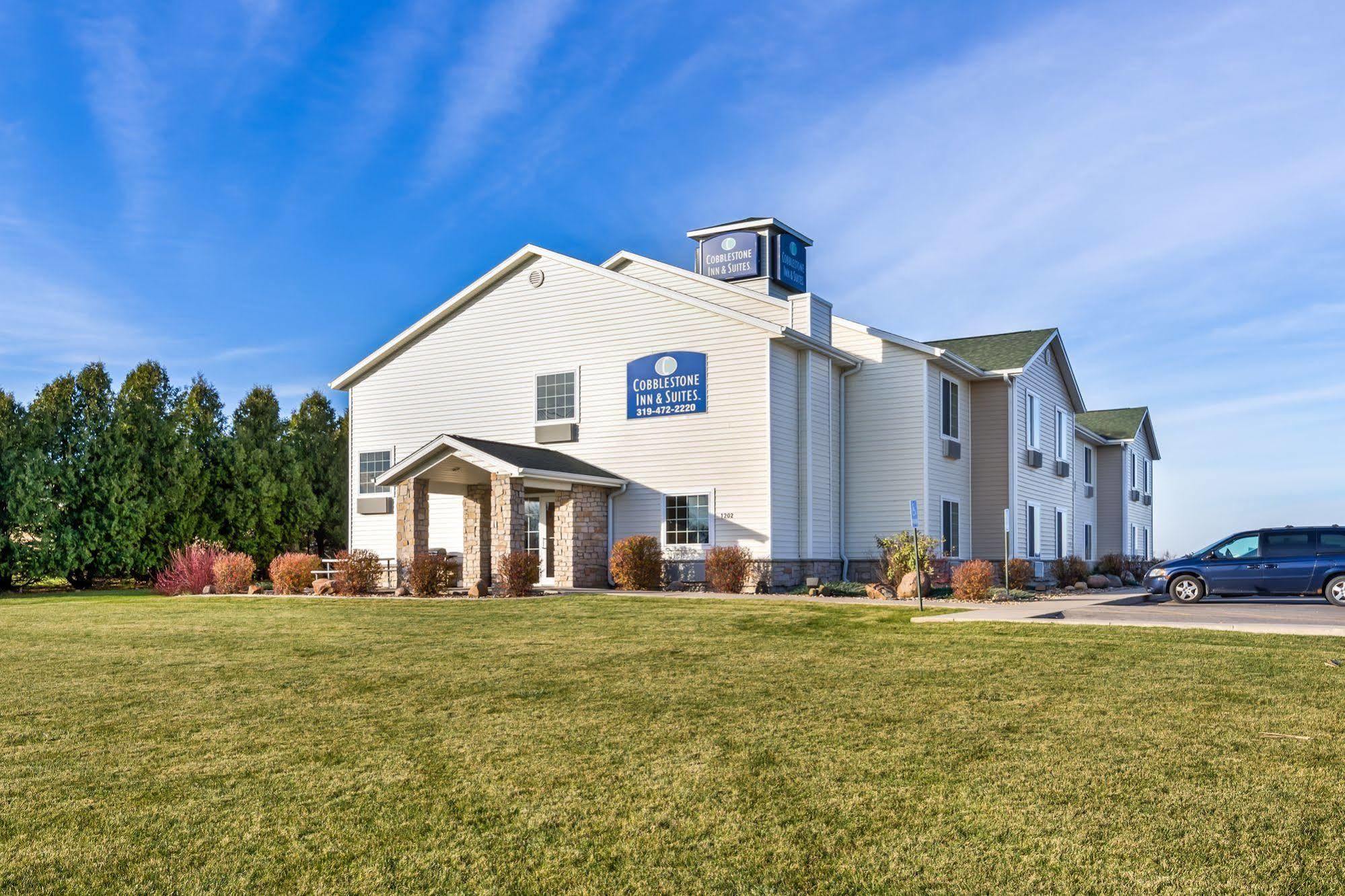 Cobblestone Inn & Suites - Vinton, Ia Экстерьер фото